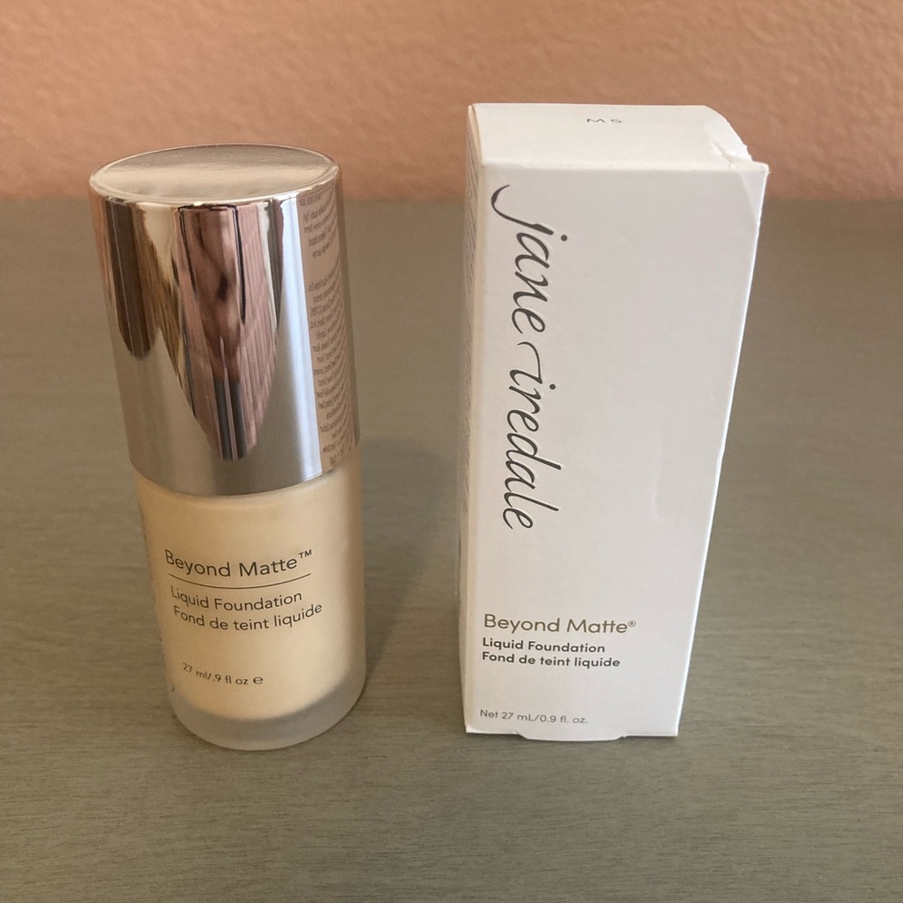 Jane Iredale M5 Beyond Matte Liquid Foundation